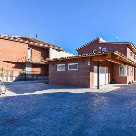 Apartamento Acogedora Con Entrada Independiente *