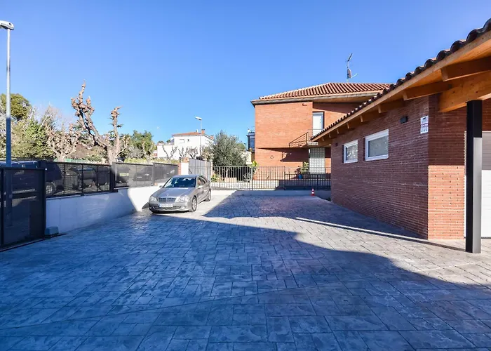 Acogedora Con Entrada Independiente Apartamento