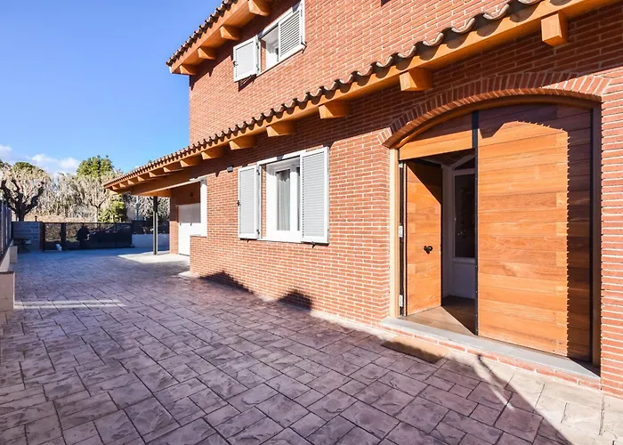 Apartamento Acogedora Con Entrada Independiente El Masnou